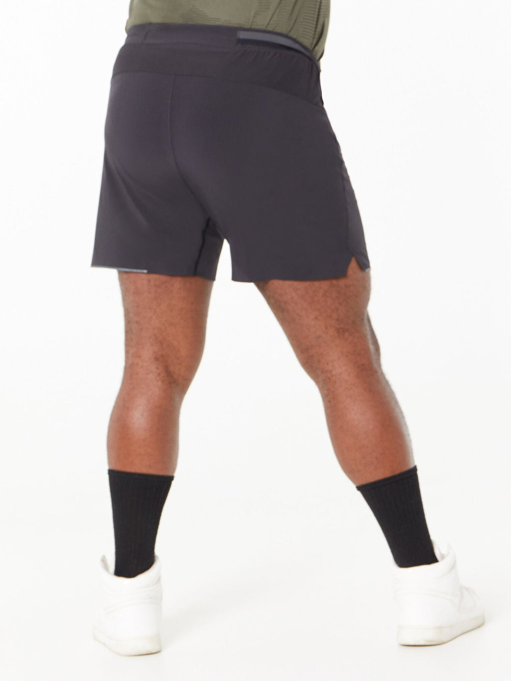 SURGE SHORT 6" BLACK