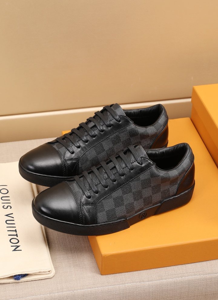 Louis Vuitton Checkered Leather Low-Top Sneakers